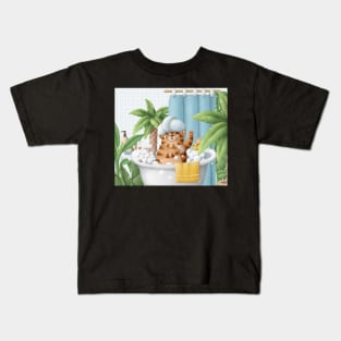 Cute tiger in bath Kids T-Shirt